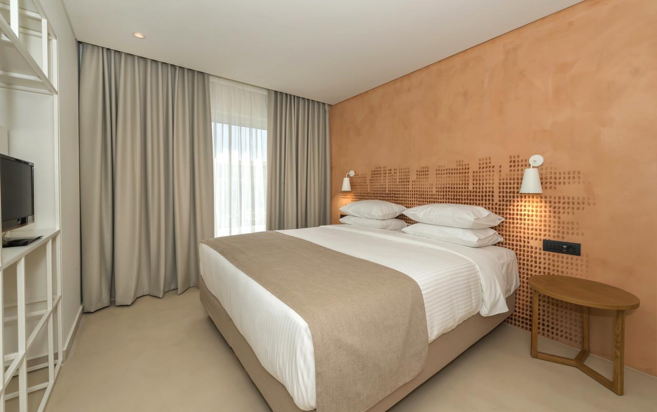 Bitzaro Grande Hotel & Suites Kalamákion 外观 照片