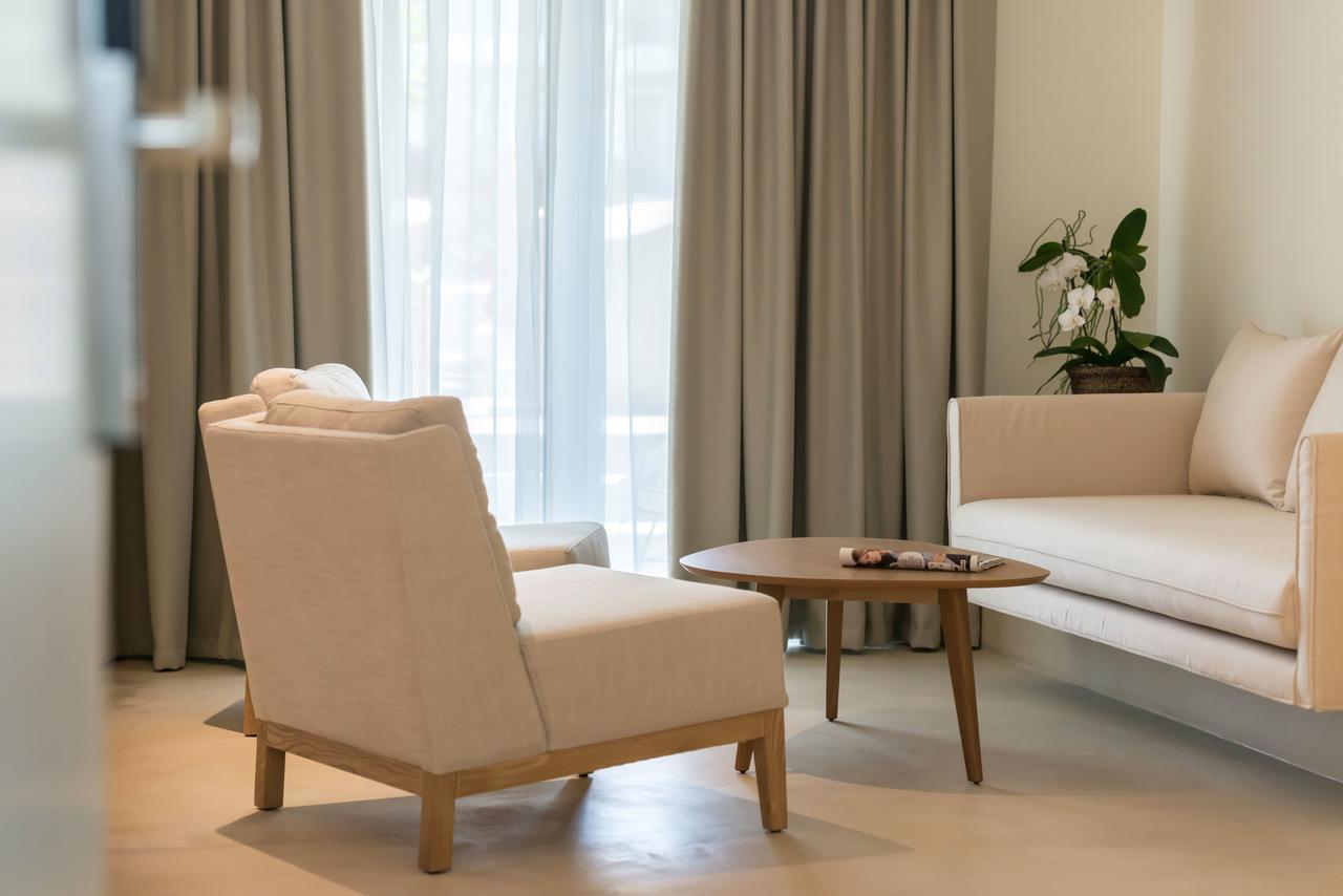 Bitzaro Grande Hotel & Suites Kalamákion 外观 照片