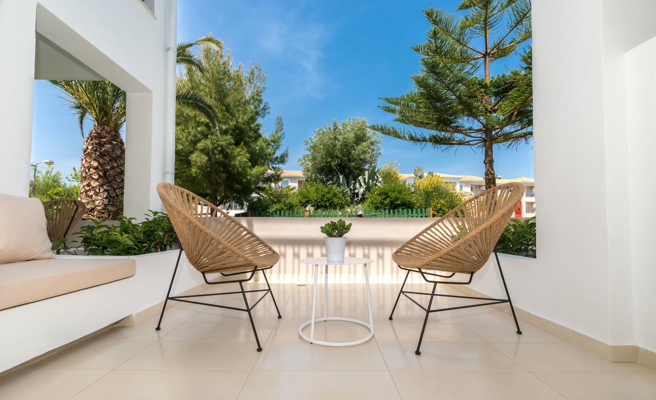 Bitzaro Grande Hotel & Suites Kalamákion 外观 照片